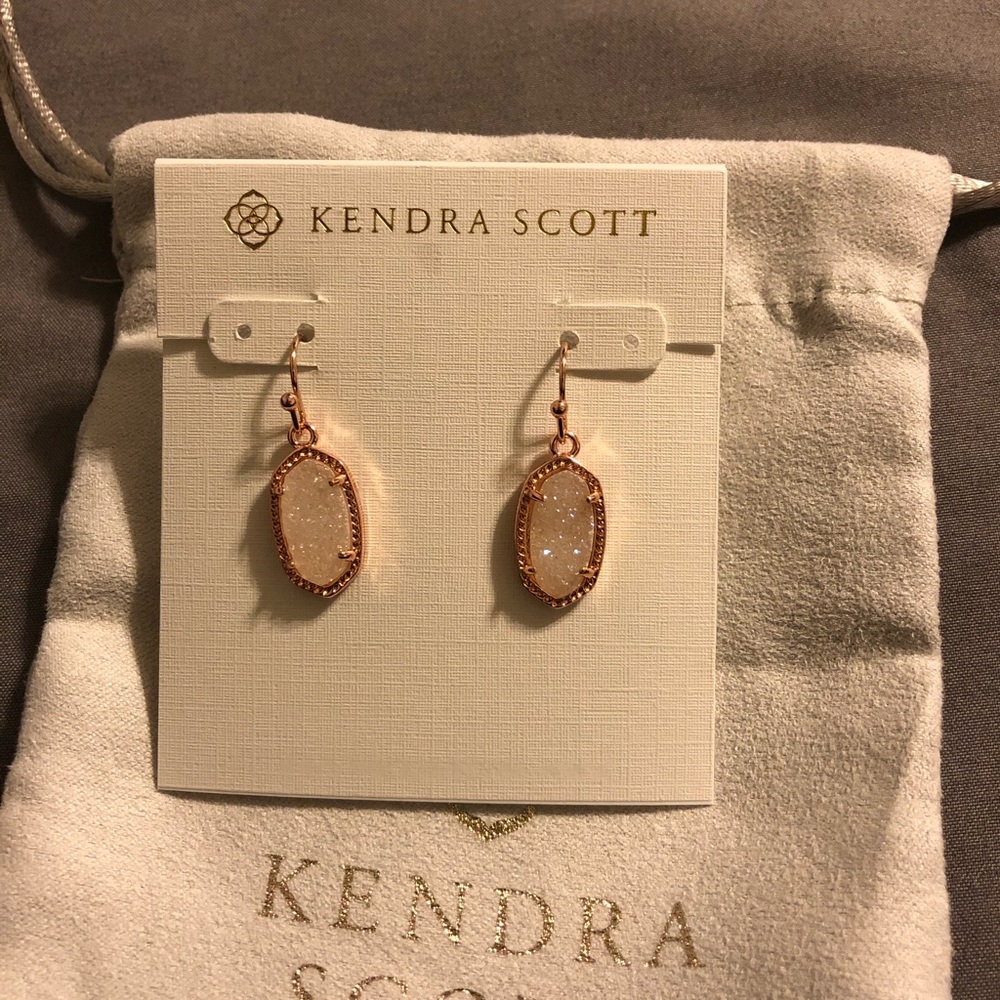 Kendra Scott lee drop earrings